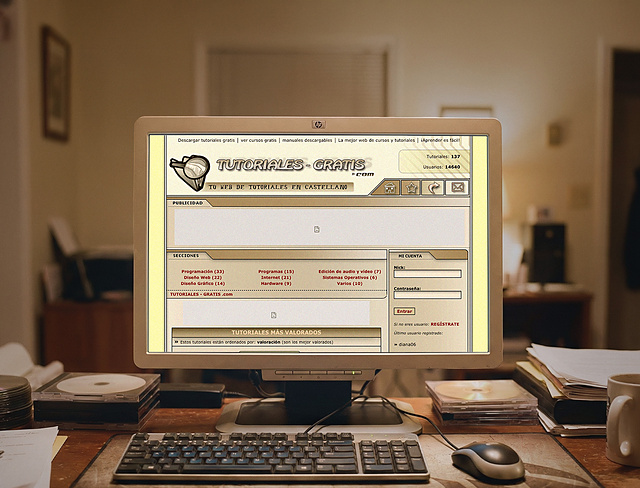 Picture of a computer showing the long-abandoned website "tutoriales-gratis.com"